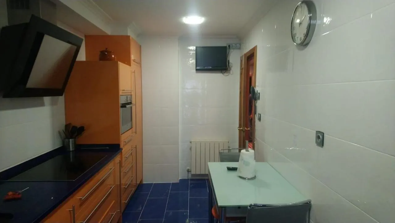 Appartement Katorse , 2 Dormitorios , 2 Banos Y Ascensor Bermeo